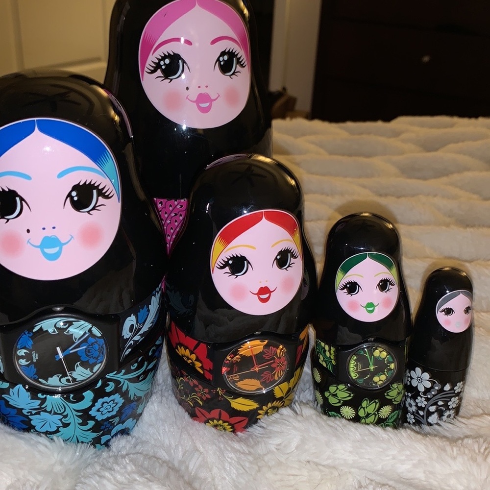Rare 2013 Swatch Watches Set Kalinka Malinka Nesting Dolls